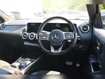 Used Mercedes-Benz GLA 2020 for sale - 78372061: Photo
