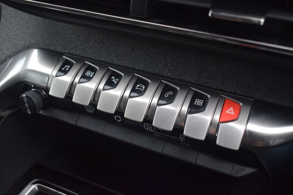 Used Peugeot 3008 2023 for sale - 76173355: Photo 24