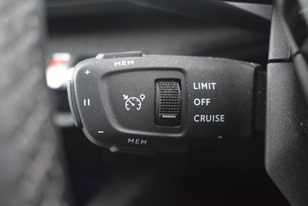 Used Peugeot 3008 2023 for sale - 76173355: Photo 27