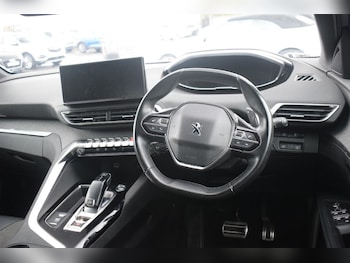 Used Peugeot 3008 2023 for sale - 76173355: Photo 3