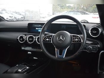 Used Mercedes-Benz A-Class 2022 for sale - 76173285: Photo 3