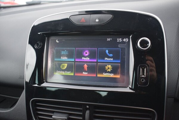 Used Renault Clio 2018 for sale - 75777582: Photo 18