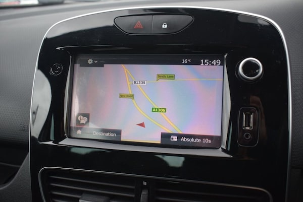 Used Renault Clio 2018 for sale - 75777582: Photo 2