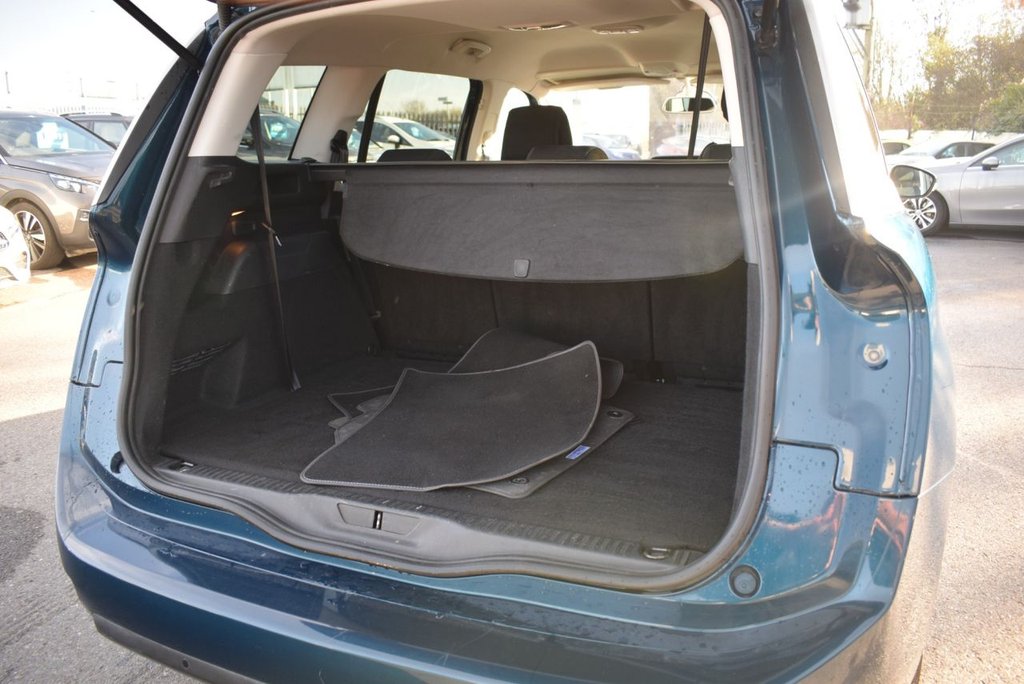 Used Citroen C4 Grand Picasso 2022 for sale - 76820380: Photo 14