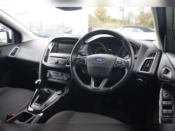 Used Ford Focus 2017 for sale - 76510287: Photo