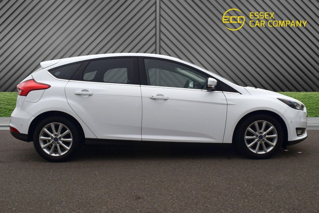 Used Ford Focus 2017 for sale - 76510287: Photo 7