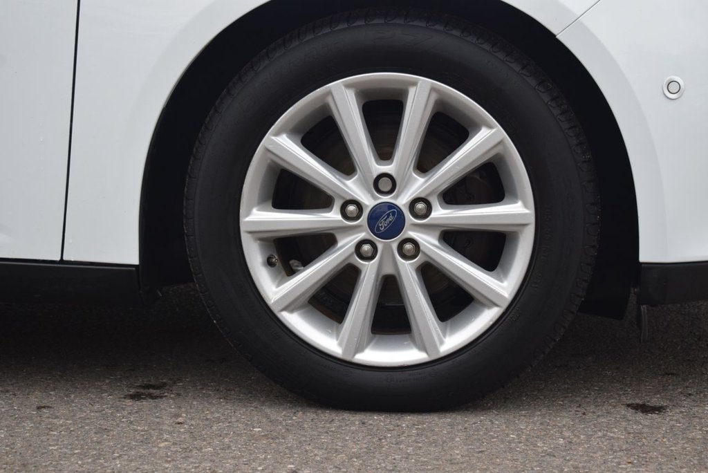 Used Ford Focus 2017 for sale - 76510287: Photo 8