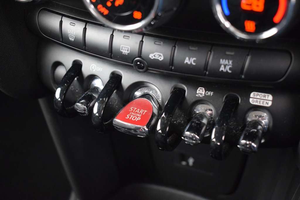 Used MINI Hatch 2018 for sale - 77850258: Photo 18