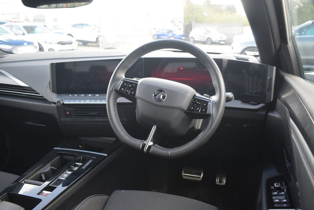 Used Vauxhall Astra 2024 for sale - 77835311: Photo 3