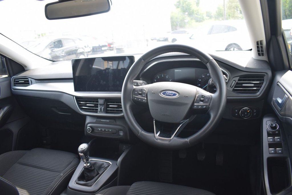 Used Ford Focus 2022 for sale - 77250140: Photo 3