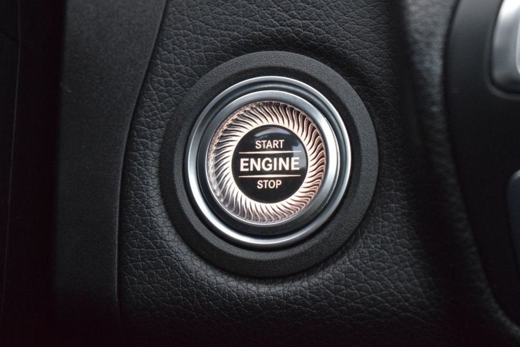 Used Mercedes-Benz C Class 2020 for sale - 77547012: Photo 31