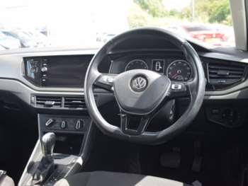 Used Volkswagen Polo 2019 for sale - 75176188: Photo