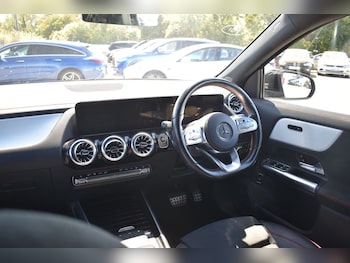 Used Mercedes-Benz EQA 2022 for sale - 79517972: Photo