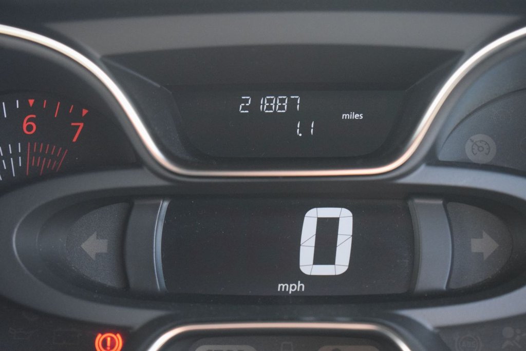 Used Renault Captur 2020 for sale - 77835615: Photo 27