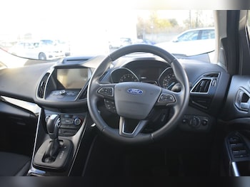 Used Ford Kuga 2019 for sale - 76900597: Photo