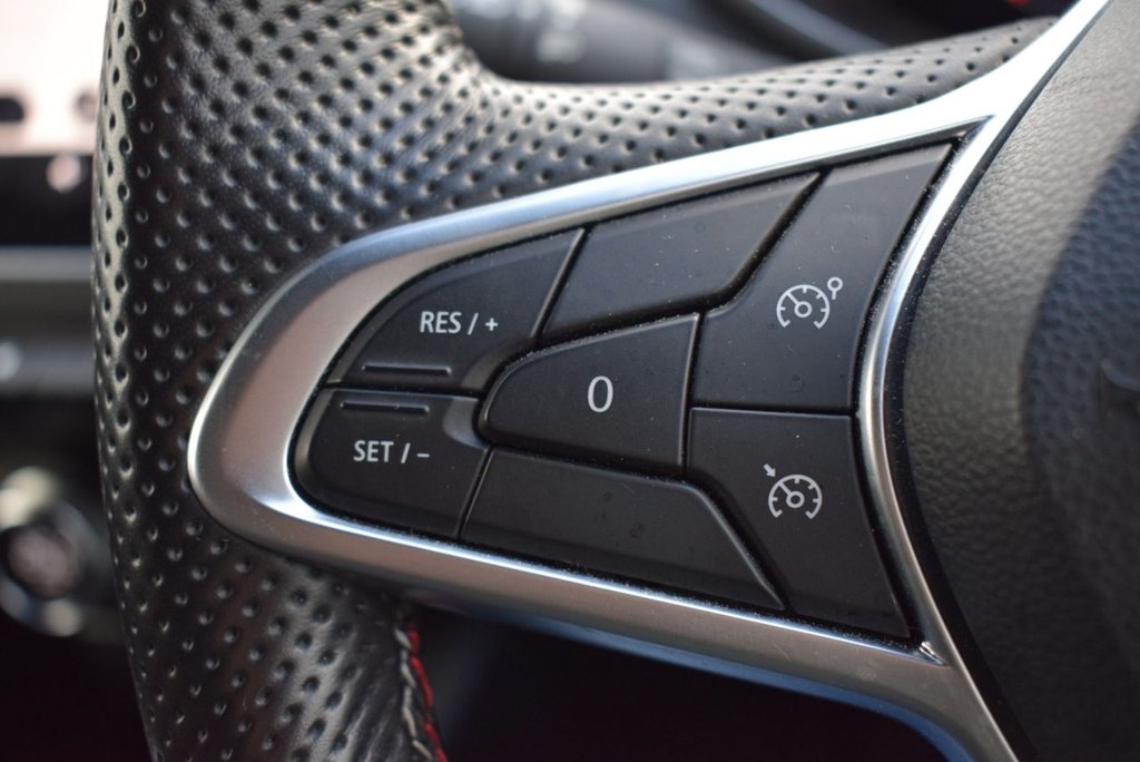 Used Renault Clio 2023 for sale - 76950482: Photo 21