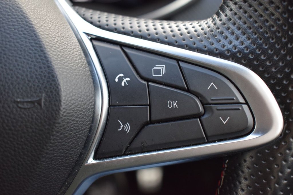 Used Renault Clio 2023 for sale - 76950482: Photo 22