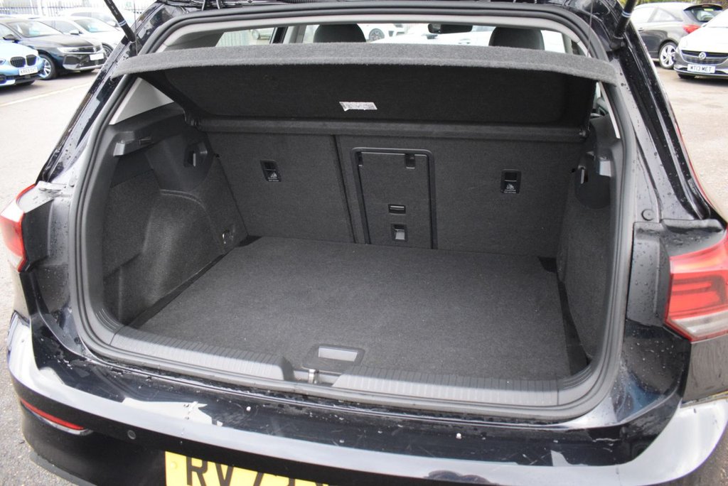 Used Volkswagen Golf 2022 for sale - 76962447: Photo 14