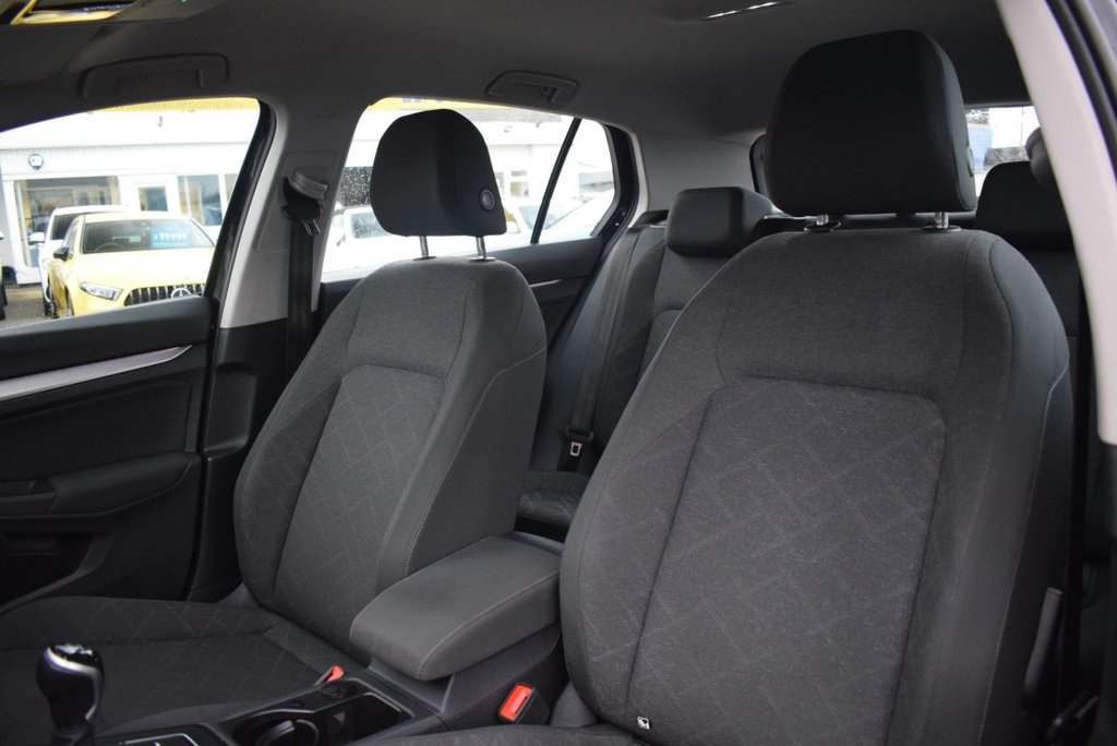 Used Volkswagen Golf 2022 for sale - 76962447: Photo 20