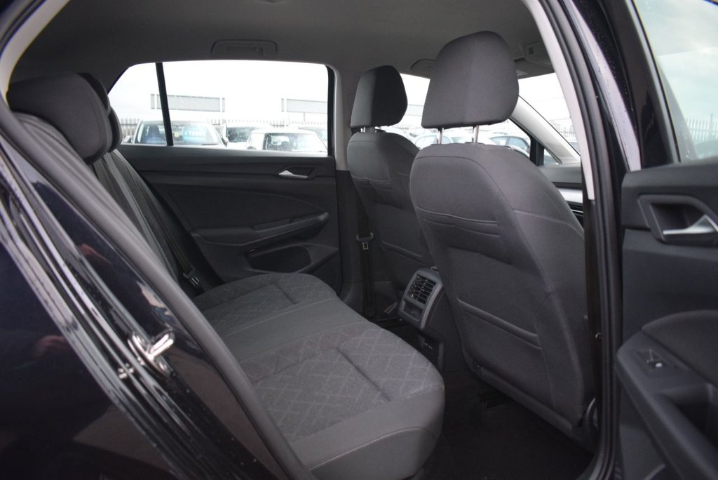 Used Volkswagen Golf 2022 for sale - 76962447: Photo 24