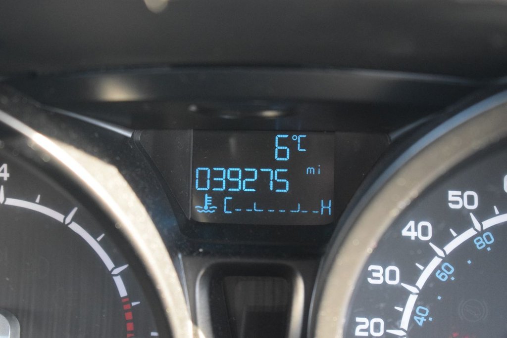 Used Ford Ecosport 2015 for sale - 78029814: Photo 25