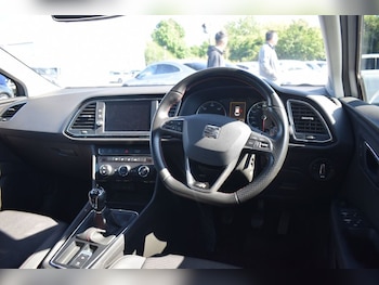 Used SEAT Leon 2019 for sale - 75176142: Photo