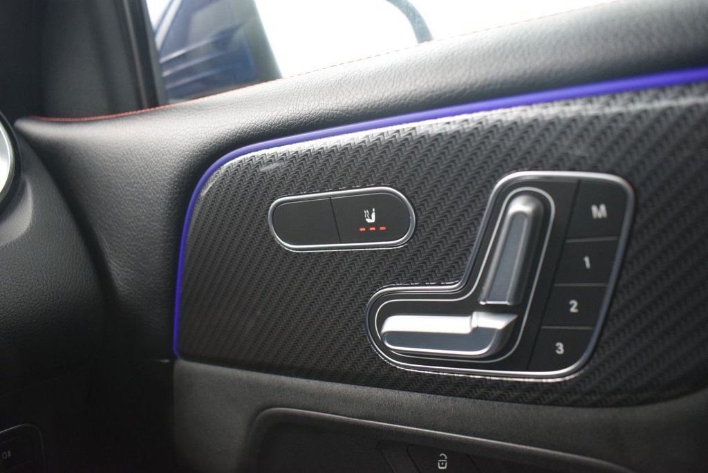 Used Mercedes-Benz GLB 2020 for sale - 77463373: Photo 35