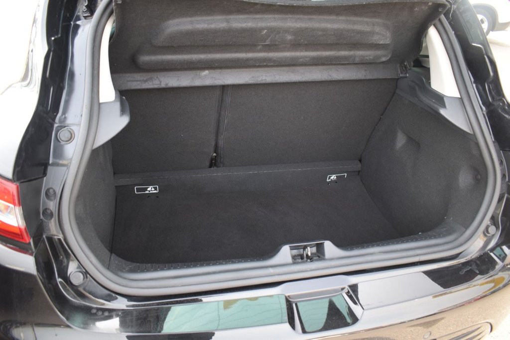 Used Renault Clio 2019 for sale - 77966709: Photo 20