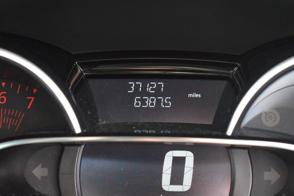 Used Renault Clio 2019 for sale - 77966709: Photo 23