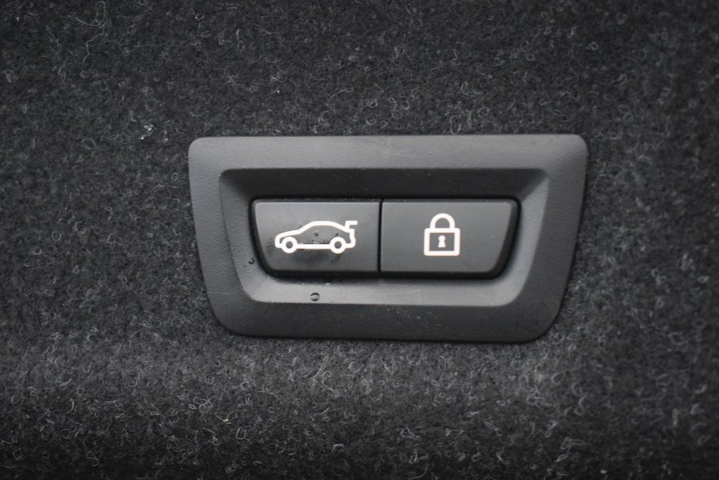 Used BMW 3 Series 2020 for sale - 76655467: Photo 14