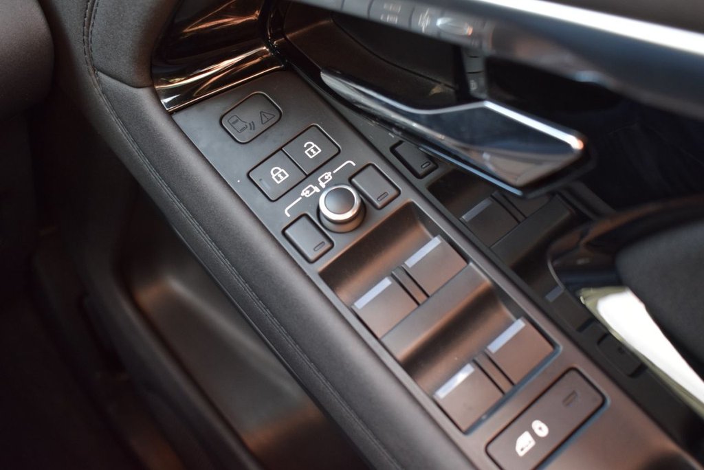 Used Land Rover Range Rover Evoque 2021 for sale - 77521328: Photo 40