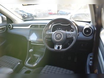 Used MG MG ZS 2022 for sale - 77072339: Photo