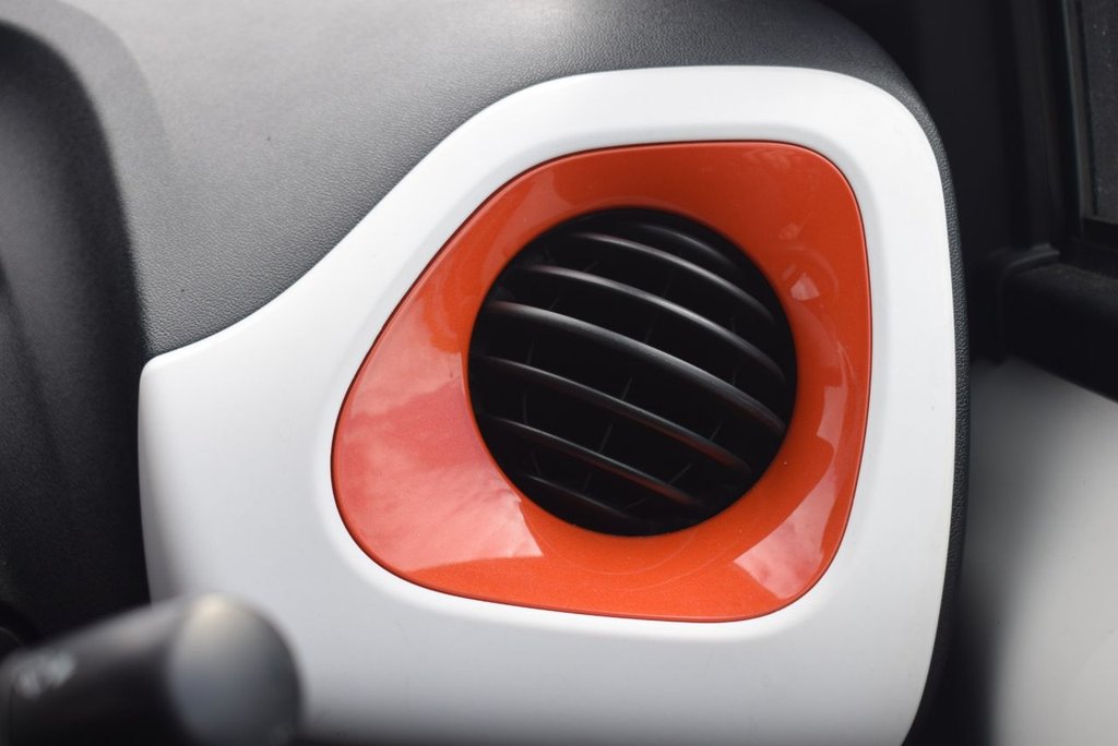 Used Peugeot 108 2018 for sale - 78044090: Photo 24