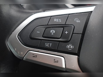 Used Volkswagen Tiguan 2021 for sale - 76173286: Photo 3