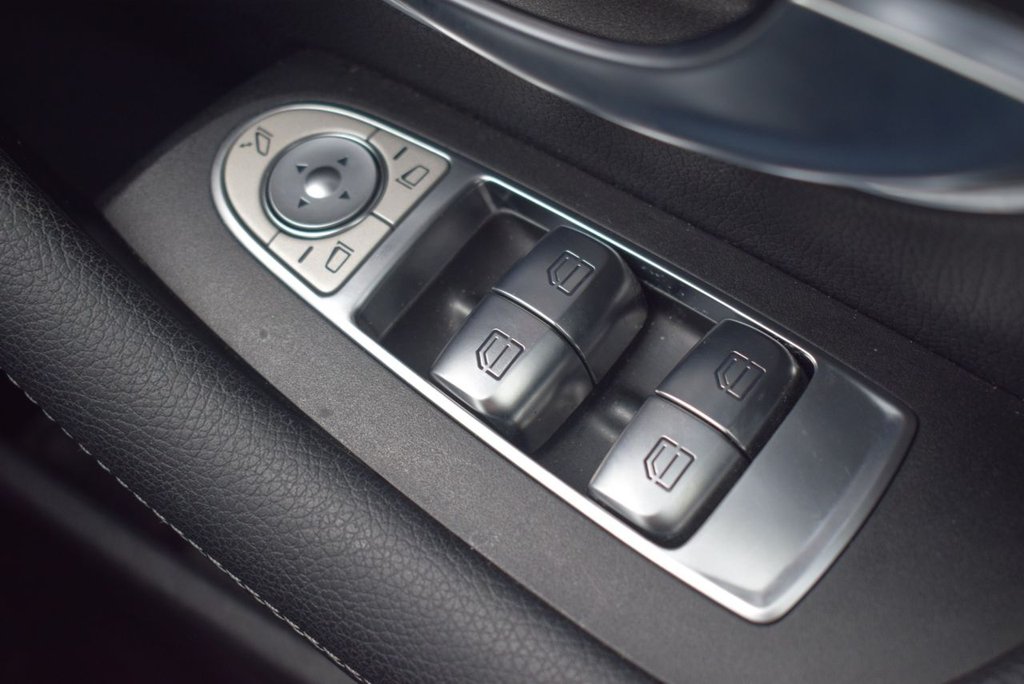 Used Mercedes-Benz E Class 2019 for sale - 77703779: Photo 36