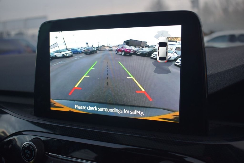 Used Ford Kuga 2022 for sale - 77200159: Photo 2