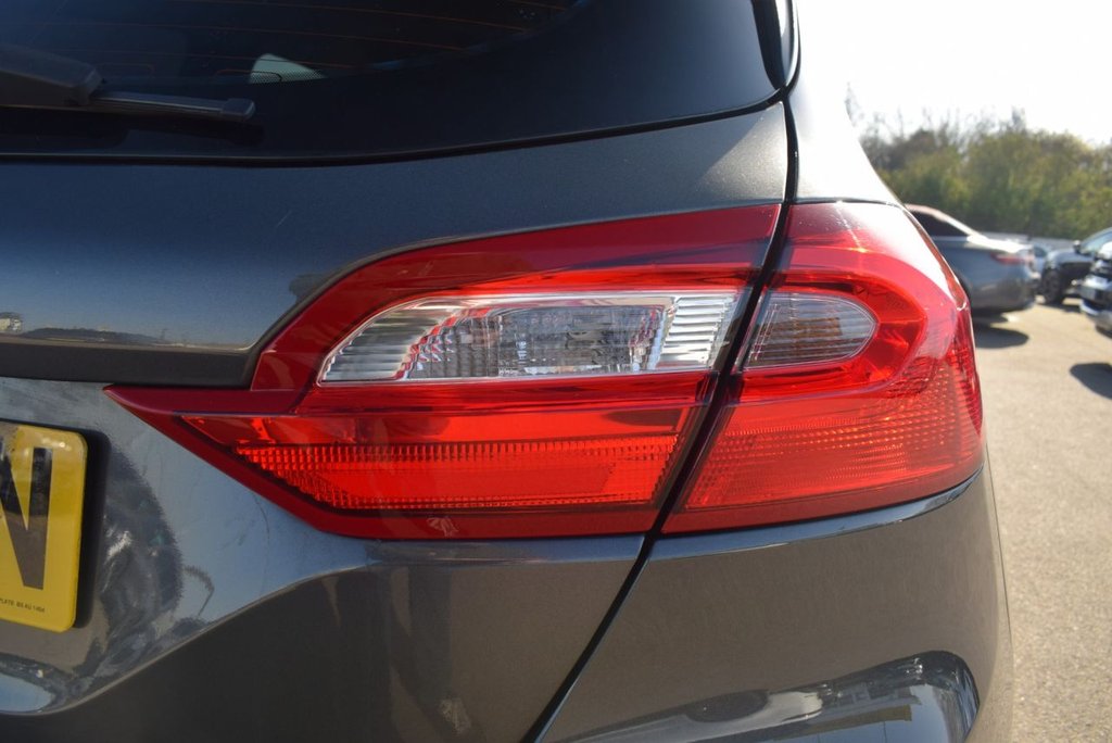 Used Ford Fiesta 2018 for sale - 77764775: Photo 14