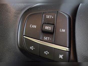 Used Ford Fiesta 2018 for sale - 77764775: Photo