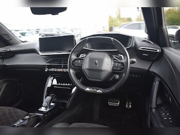 Used Peugeot 2008 2022 for sale - 77952310: Photo