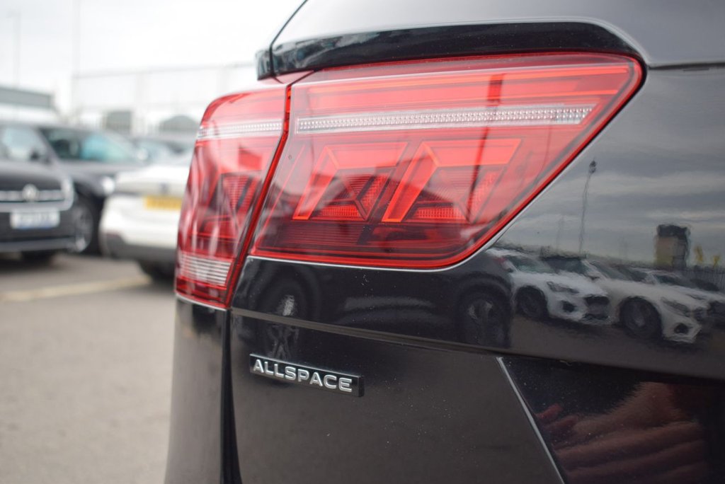 Used Volkswagen Tiguan Allspace 2024 for sale - 76496904: Photo 14