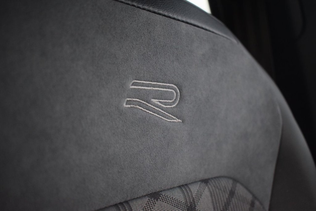 Used Volkswagen Tiguan Allspace 2024 for sale - 76496904: Photo 35