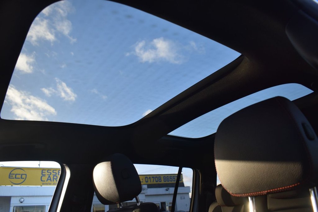 Used Mercedes-Benz GLB 2022 for sale - 78145469: Photo 3