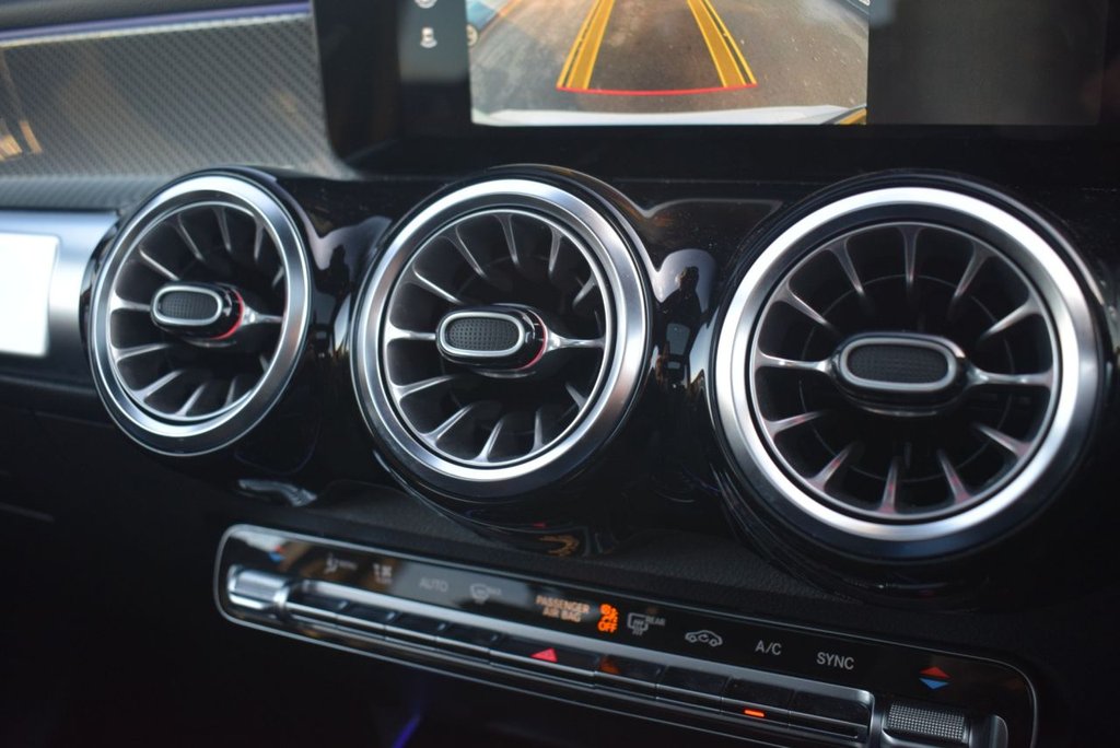 Used Mercedes-Benz GLB 2022 for sale - 78145469: Photo 31