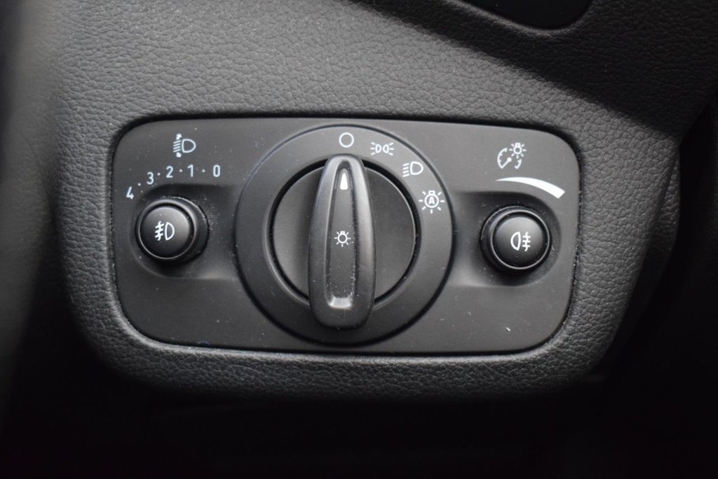 Used Ford Kuga 2017 for sale - 77666675: Photo 26