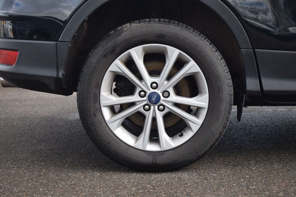 Used Ford Kuga 2017 for sale - 77666675: Photo 8