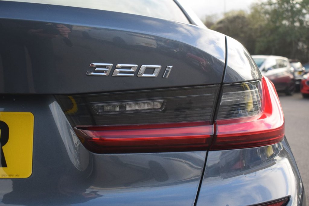 Used BMW 3 Series 2020 for sale - 76655469: Photo 12