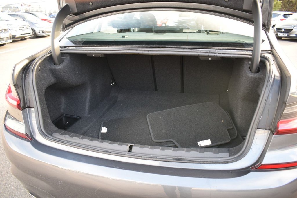 Used BMW 3 Series 2020 for sale - 76655469: Photo 14