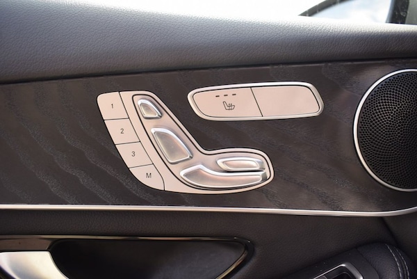 Used Mercedes-Benz GLC 2018 for sale - 75306651: Photo 3
