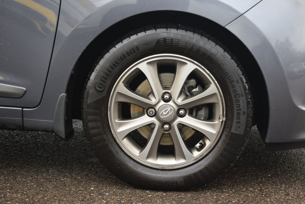 Used Hyundai i10 2014 for sale - 76546827: Photo 10