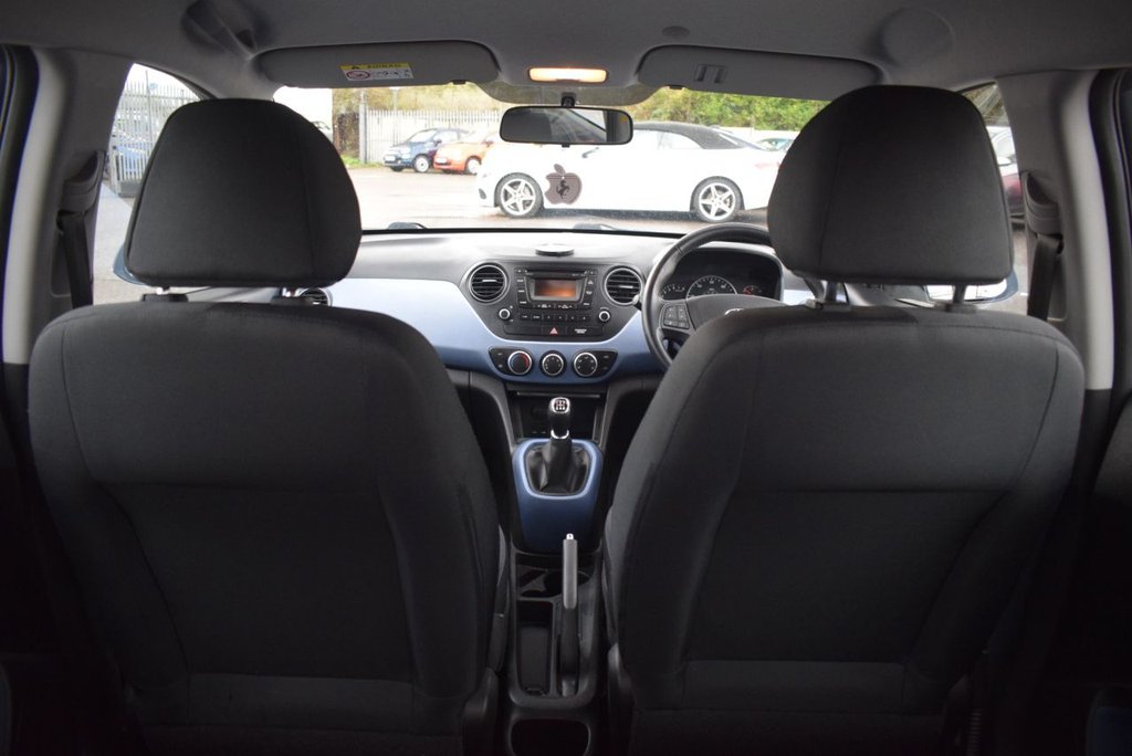 Used Hyundai i10 2014 for sale - 76546827: Photo 17